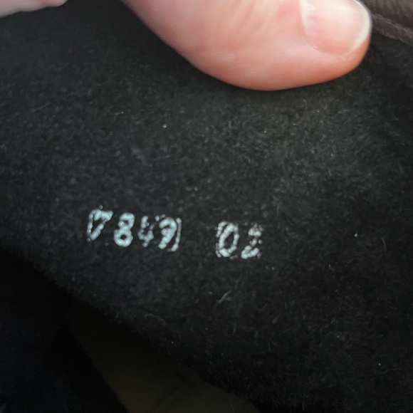 Frye Veronica Black Leather Short Slouch Boots, Size 10 - Picture 11 of 16